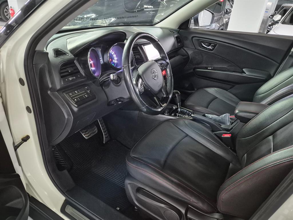 KG모빌리티(쌍용) 티볼리 에어 디젤 2WD RX - 이미지 8