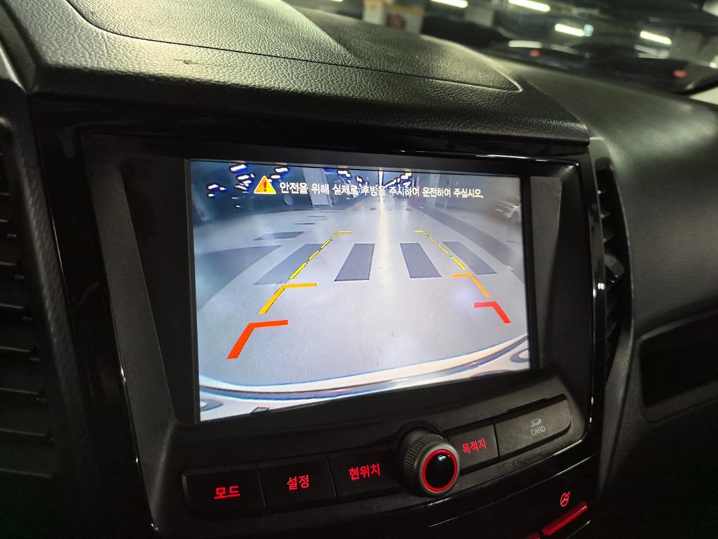 KG모빌리티(쌍용) 티볼리 에어 디젤 2WD RX - 이미지 18