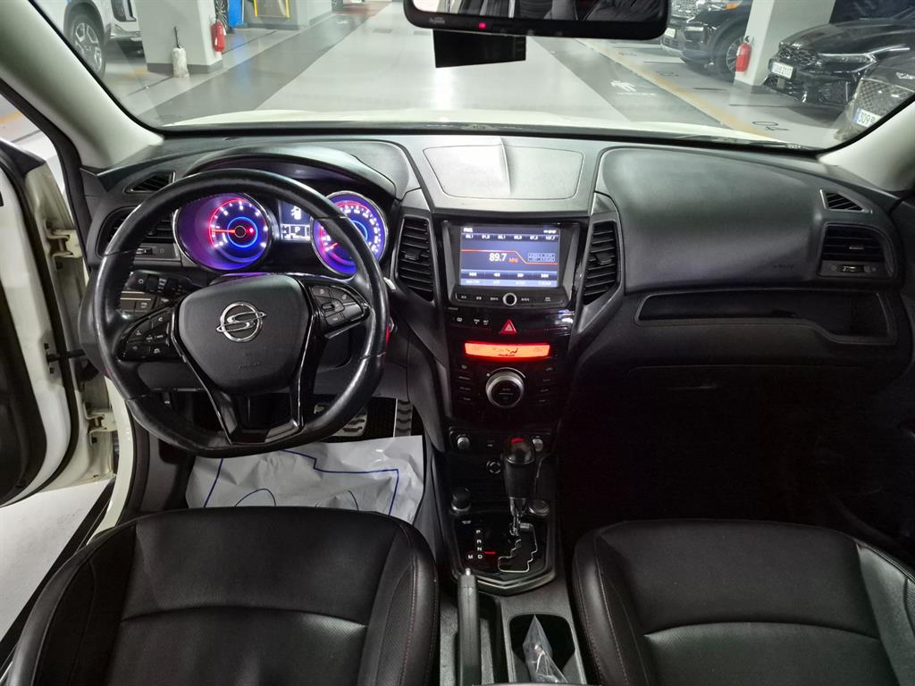 KG모빌리티(쌍용) 티볼리 에어 디젤 2WD RX - 이미지 5