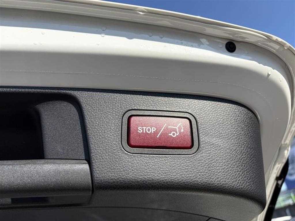 벤츠 GLA클래스 GLA 220 - 이미지 12