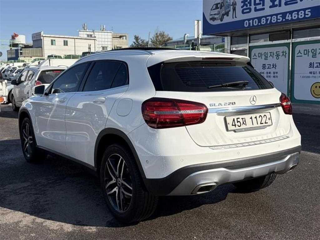 벤츠 GLA클래스 GLA 220 - 이미지 7