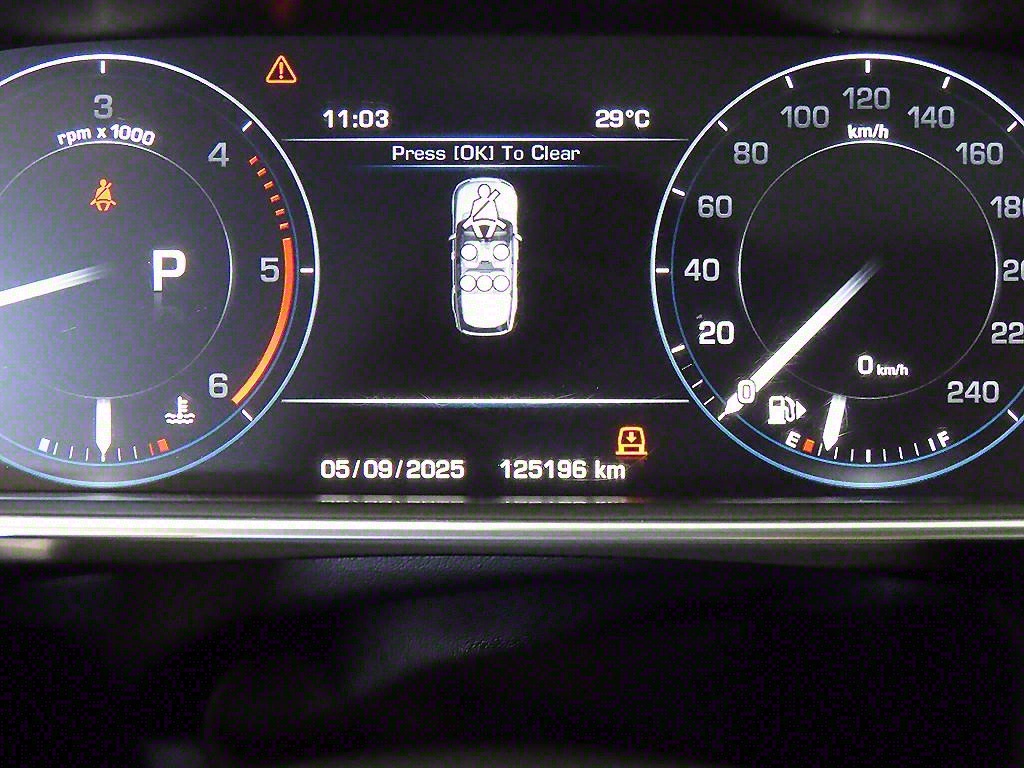 랜드로버 레인지로버(4세대) 4.4 SDV8 AB - 이미지 18