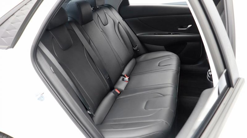 현대 더 뉴아반떼(CN7) 가솔린 1.6 모던