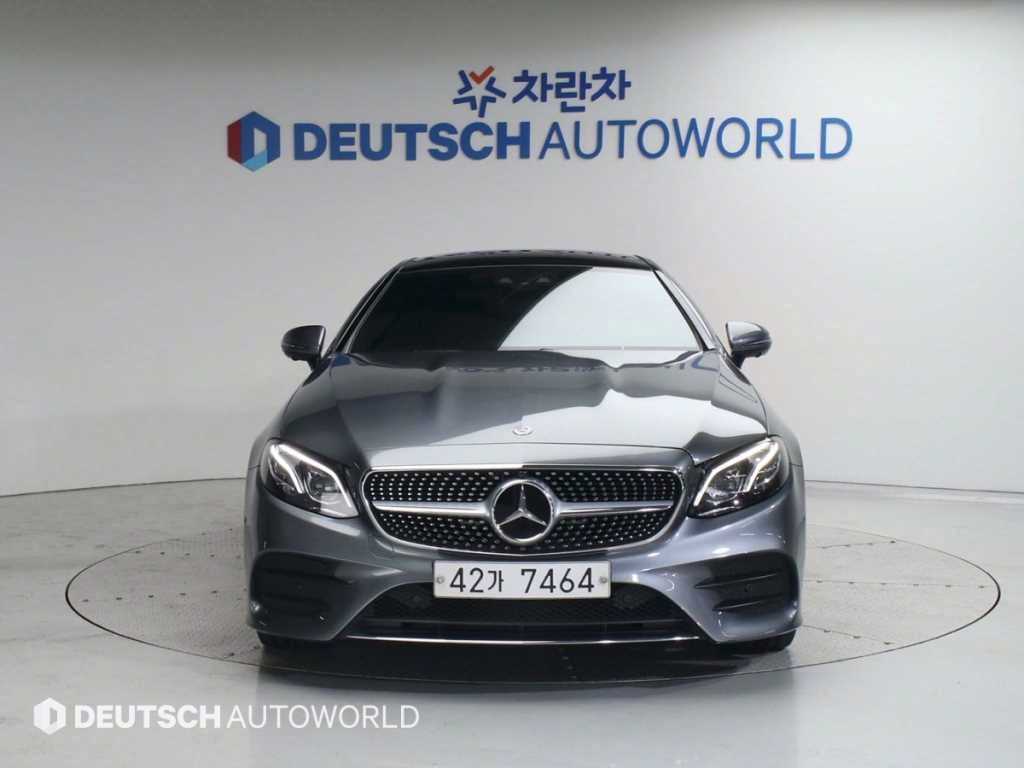 벤츠 E클래스(5세대) 쿠페 E450 4매틱 - 이미지 6