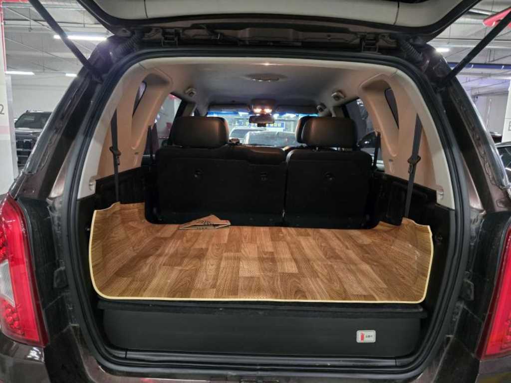 KG모빌리티(쌍용) 렉스턴W 2.0 2WD RX7 럭셔리 - 이미지 16