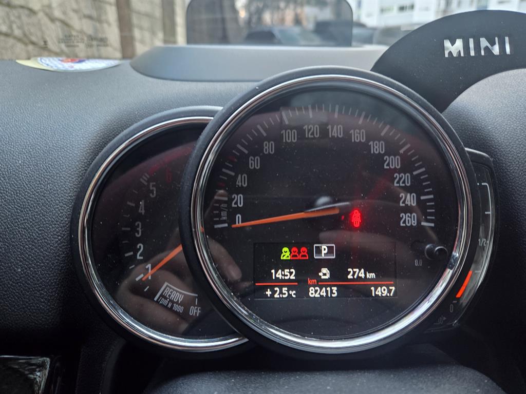 미니 컨트리맨(2세대) 2.0 D ALL4 하이트림 - 이미지 9