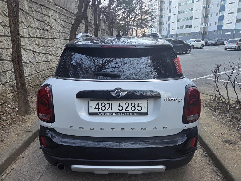 미니 컨트리맨(2세대) 2.0 D ALL4 하이트림