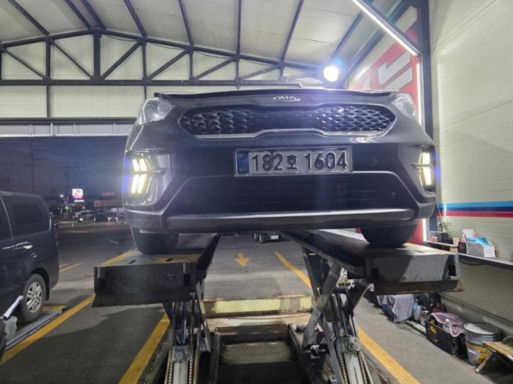 기아 더 뉴니로 1.6 GDI HEV 프레스티지 - 이미지 2