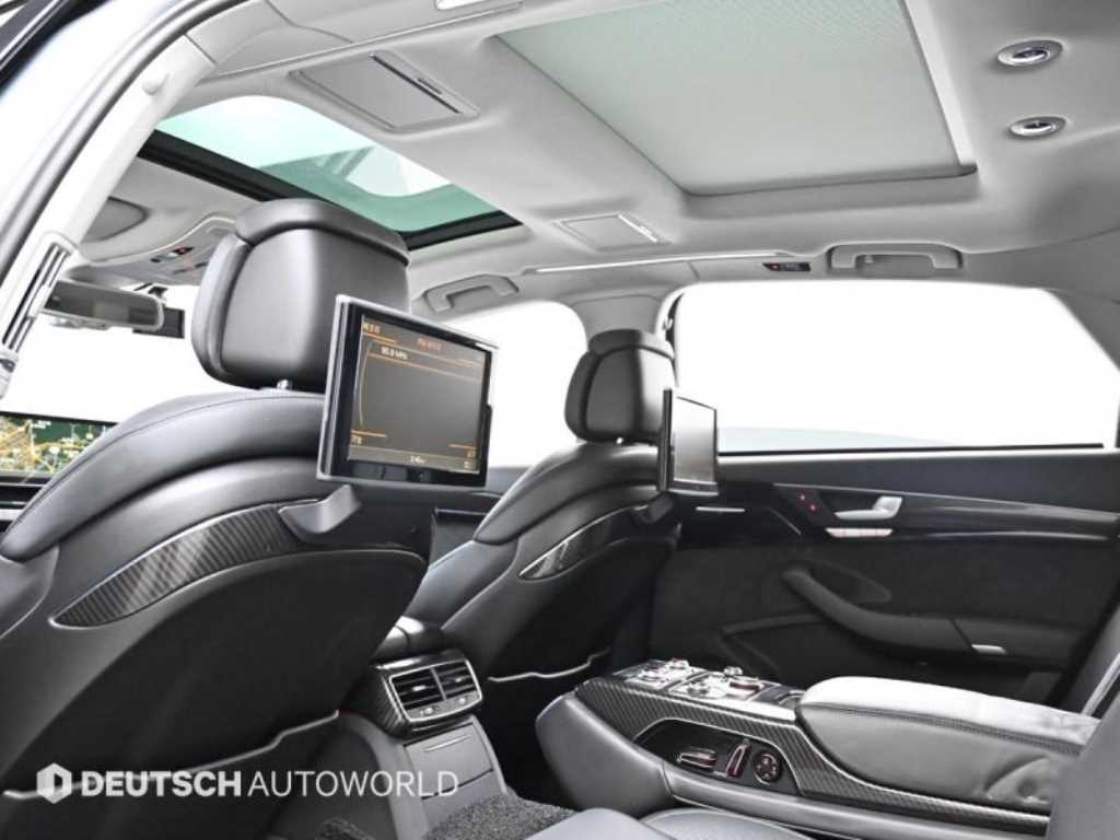 아우디 A8(3세대) 3.0 TFSI 콰트로 LWB