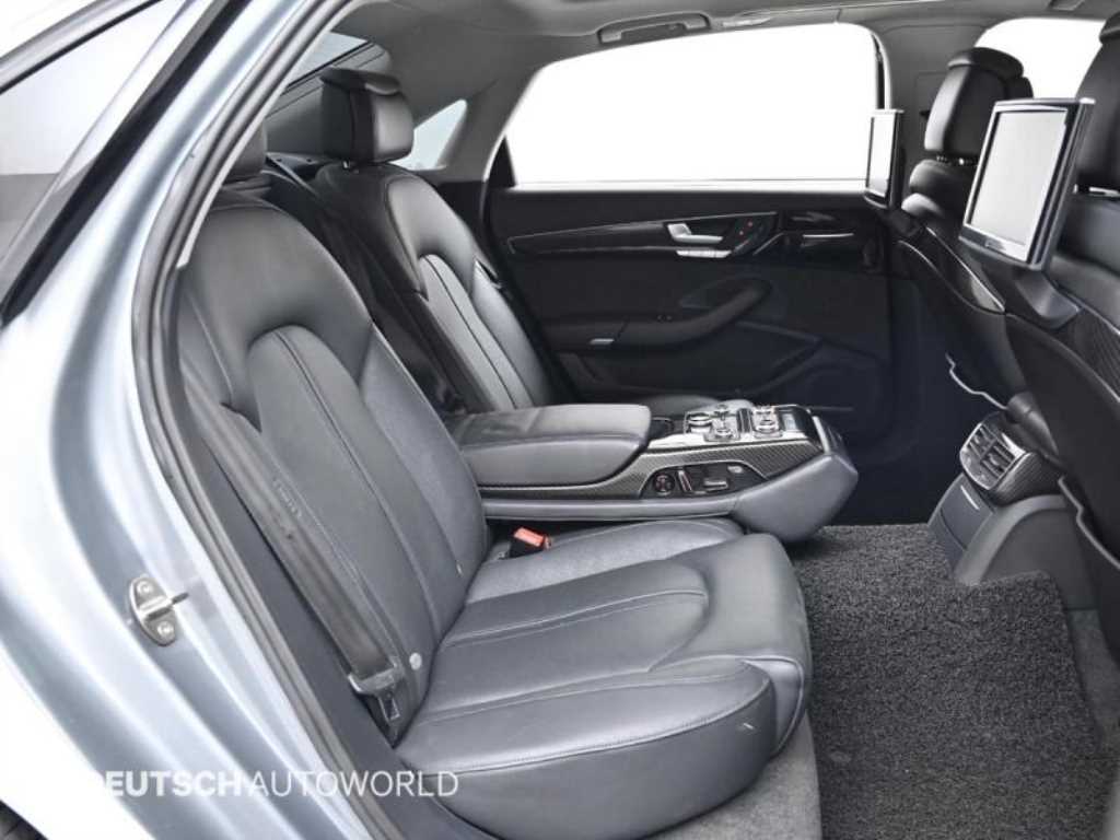 아우디 A8(3세대) 3.0 TFSI 콰트로 LWB - 이미지 18
