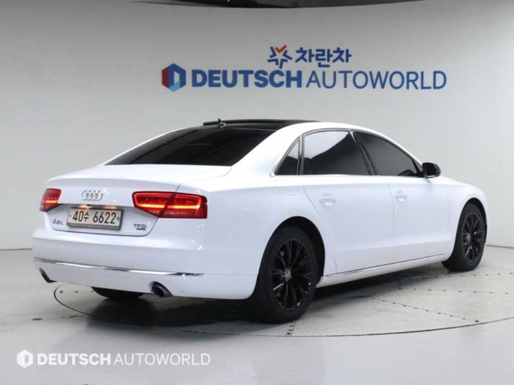 아우디 A8(3세대) 3.0 TFSI 콰트로 LWB - 이미지 17