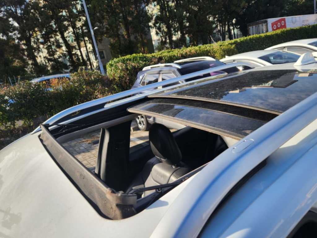 지프 체로키(KL) 2.0 CRD AWD 론지튜드 - 이미지 12