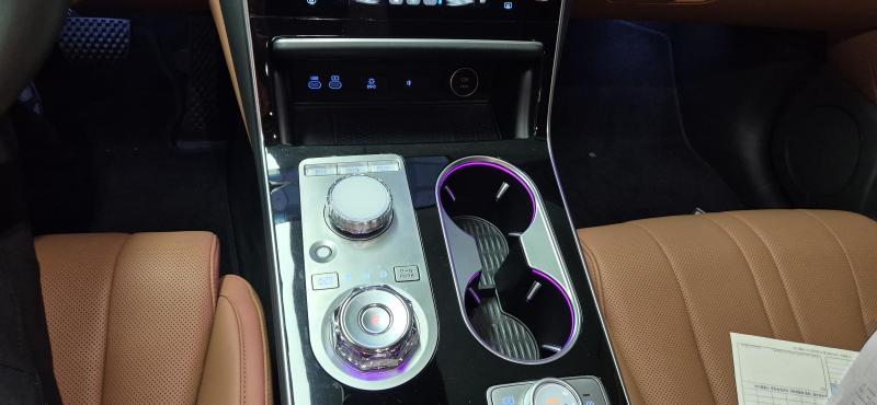 제네시스 뉴 GV80 2.5 가솔린 AWD 기본형 - 이미지 18