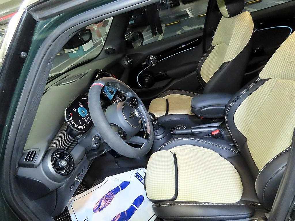 미니 쿠퍼(3세대) 5도어 2.0 S 레솔루트 에디션 - 이미지 7