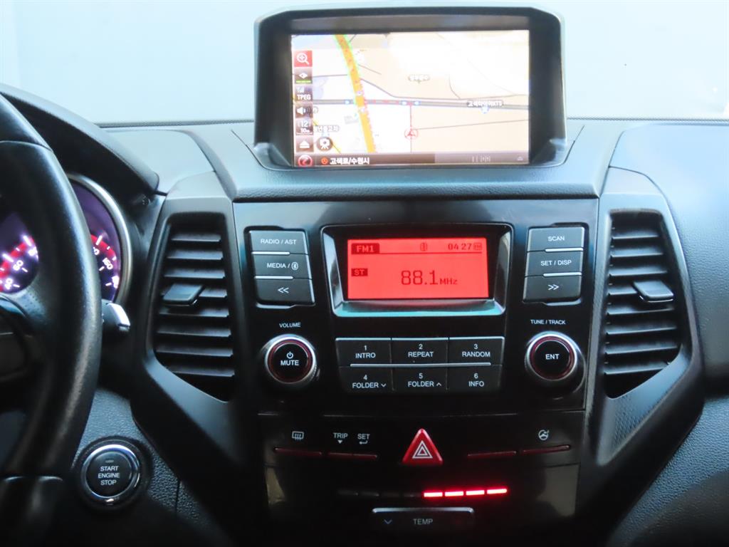 KG모빌리티(쌍용) 티볼리 에어 디젤 2WD IX