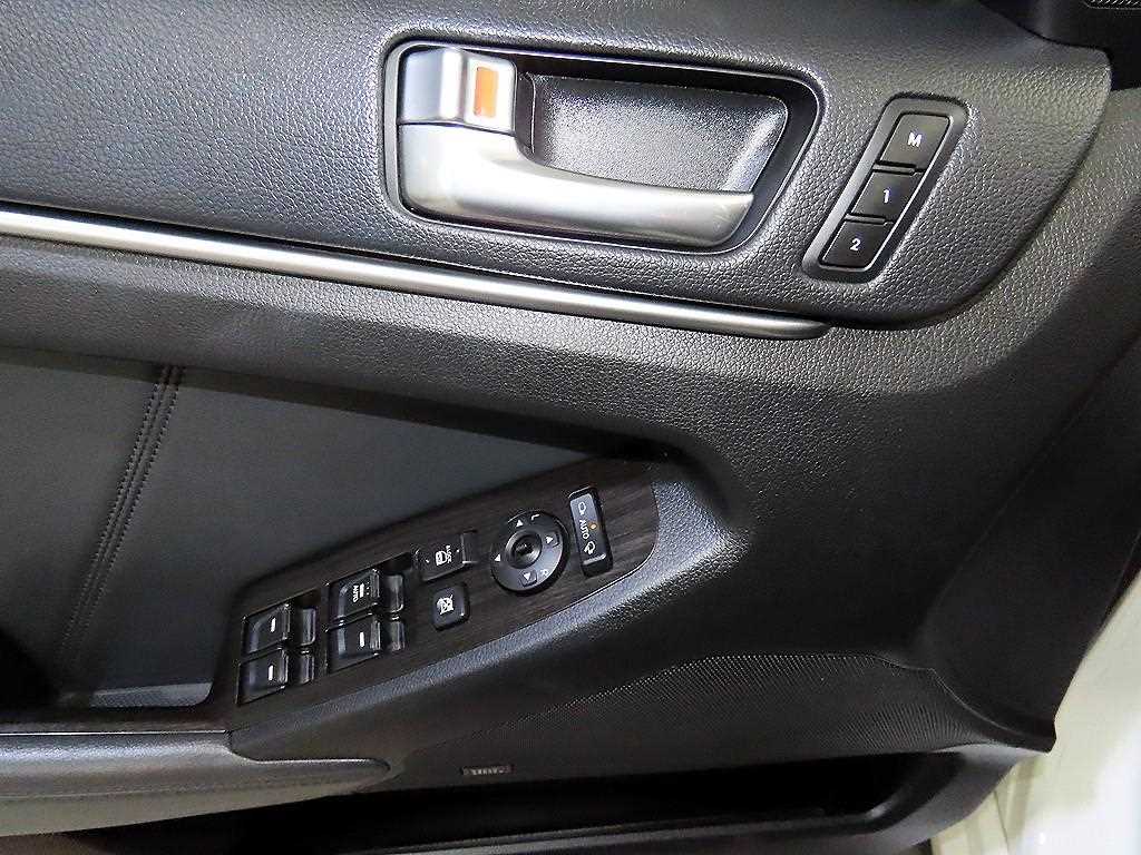 기아 K7 프레스티지 3.0 GDI 노블레스 - 이미지 2