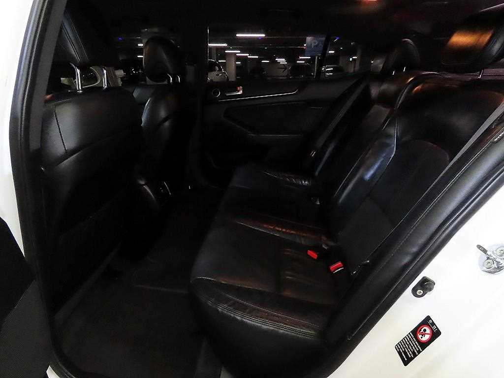 기아 K7 프레스티지 3.0 GDI 노블레스 - 이미지 13