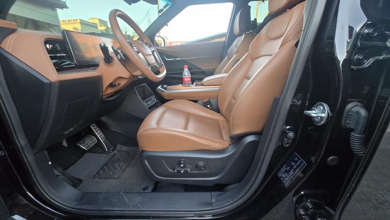 KG모빌리티(쌍용) 더 뉴토레스 1.5 GDI-T 2WD 블랙 에디션 - 이미지 16