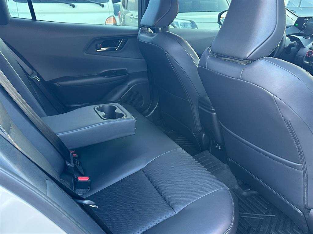 토요타 프리우스(5세대) 2.0 HEV 2WD XLE - 이미지 14