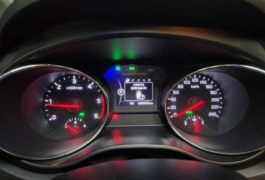 기아 올 뉴카니발 9인승 디젤 럭셔리 - 이미지 13