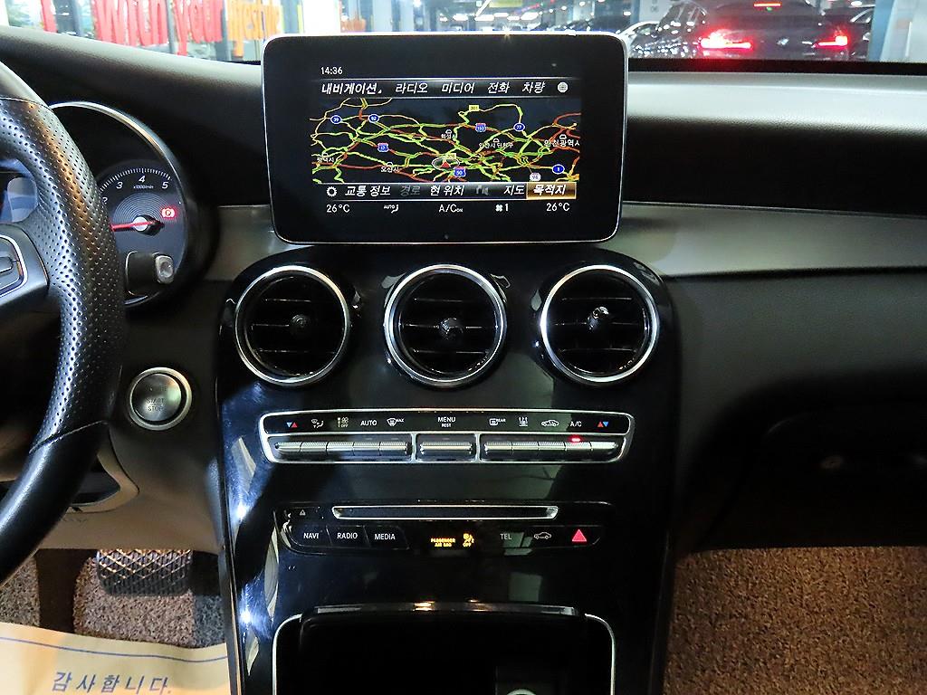 벤츠 GLC클래스 GLC 350e 4매틱 - 이미지 3