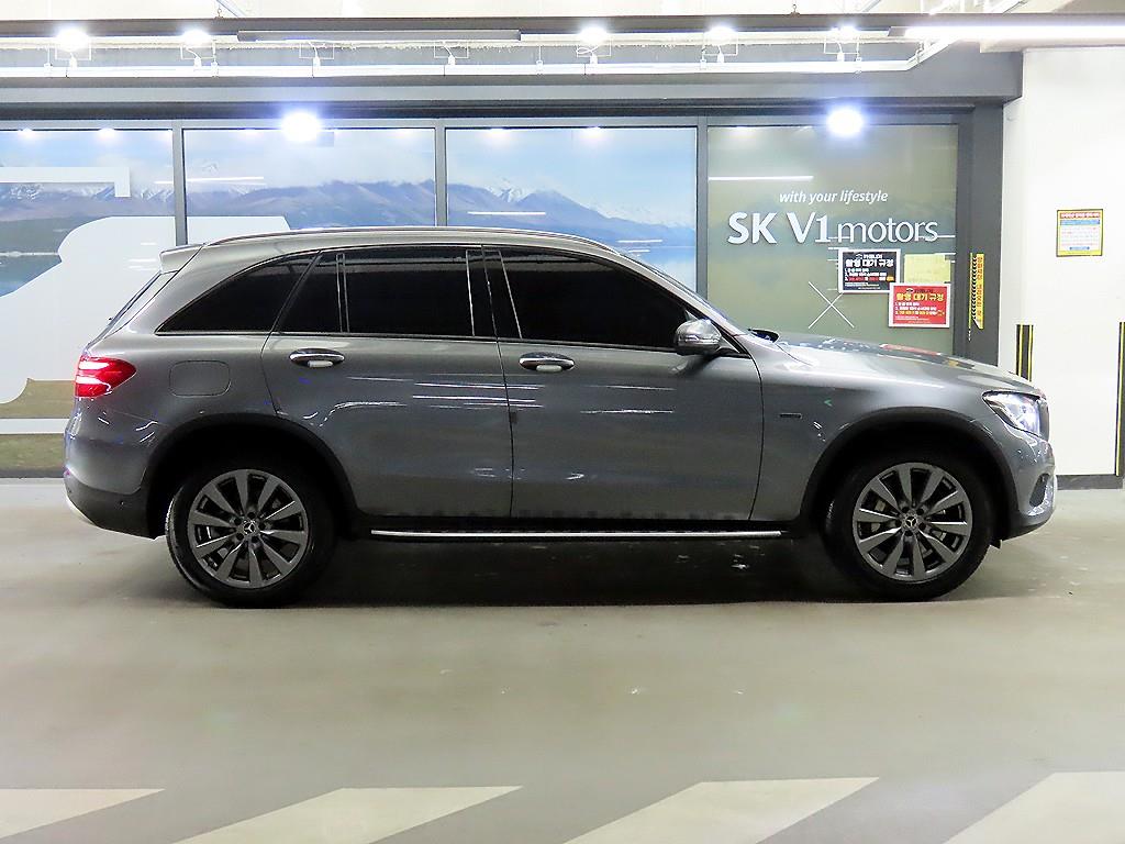벤츠 GLC클래스 GLC 350e 4매틱 - 이미지 11