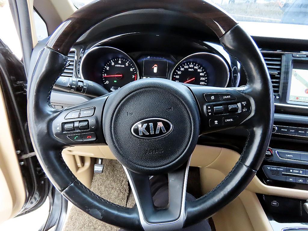 기아 올 뉴카니발 하이리무진 가솔린 9인승 노블레스 - 이미지 11