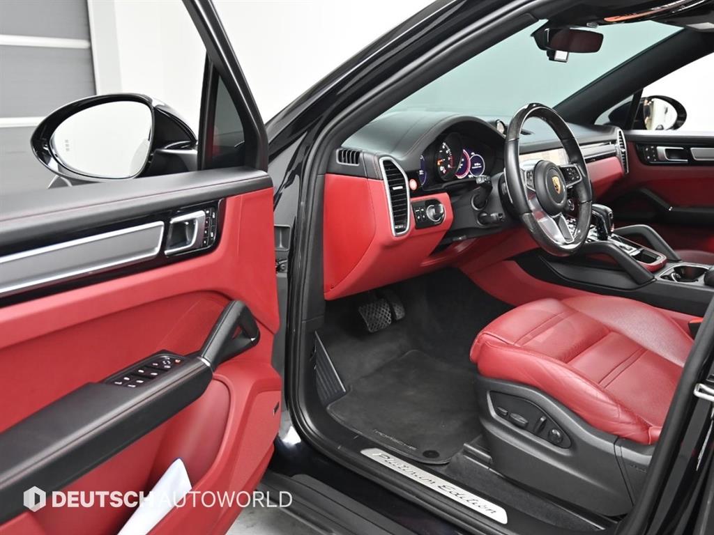 포르쉐 카이엔(3세대) 3.0 V6 쿠페 - 이미지 11