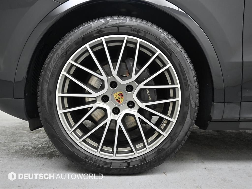 포르쉐 카이엔(3세대) 3.0 V6 쿠페 - 이미지 10