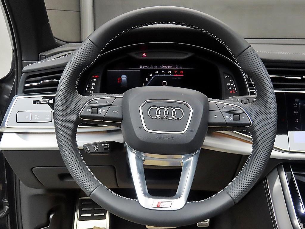 아우디 Q7(2세대) 55 TFSI 콰트로 프리미엄 - 이미지 3