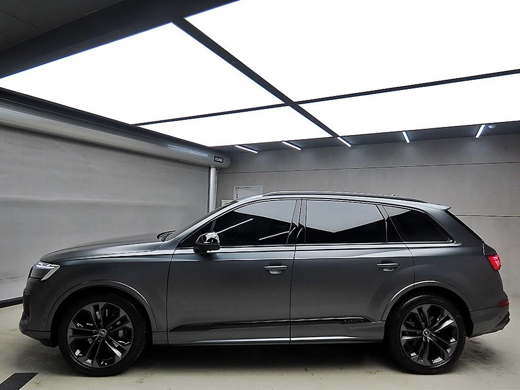 아우디 Q7(2세대) 55 TFSI 콰트로 프리미엄 - 이미지 17