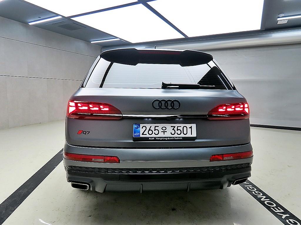 아우디 Q7(2세대) 55 TFSI 콰트로 프리미엄 - 이미지 12