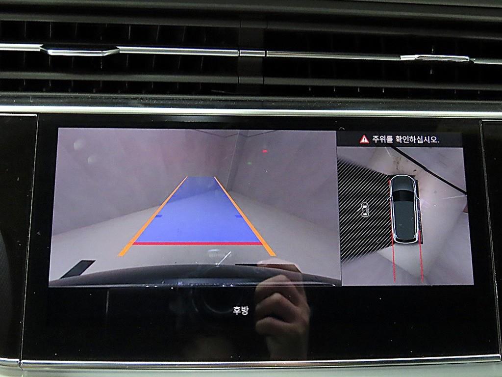 아우디 Q7(2세대) 55 TFSI 콰트로 프리미엄 - 이미지 19