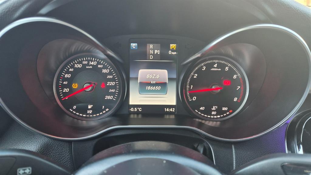 벤츠 C클래스(4세대) C200 쿠페 - 이미지 11