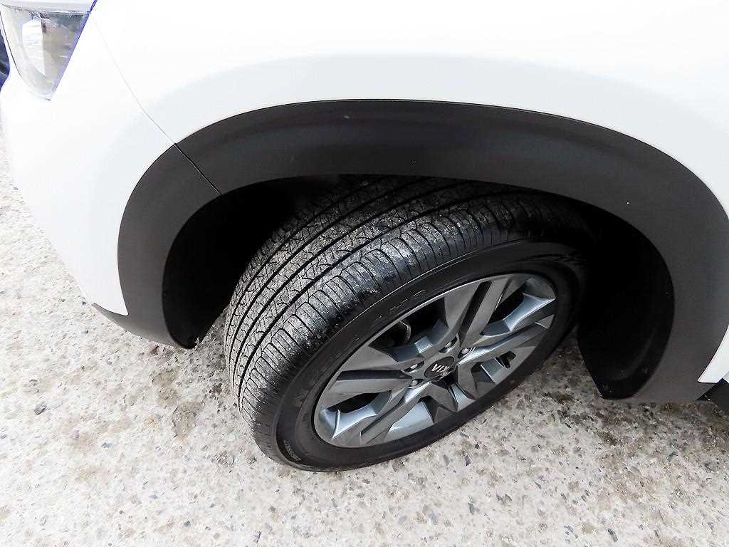 기아 셀토스 1.6 디젤 2WD 프레스티지 - 이미지 12