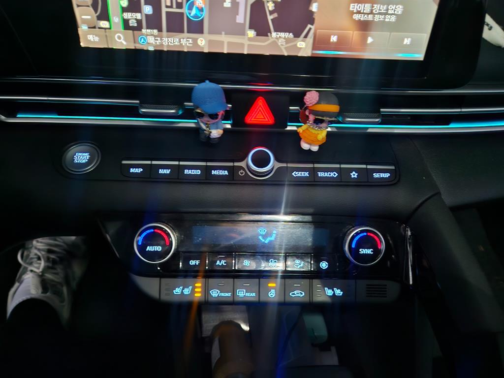 현대 더 뉴아반떼 하이브리드(CN7) 1.6 HEV 모던 - 이미지 9