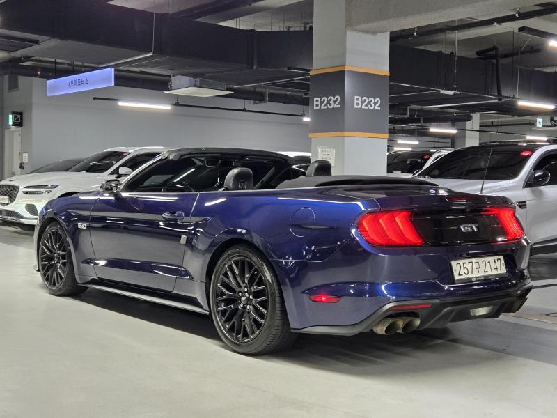 포드 머스탱(6세대) 컨버터블 5.0 GT 프리미엄