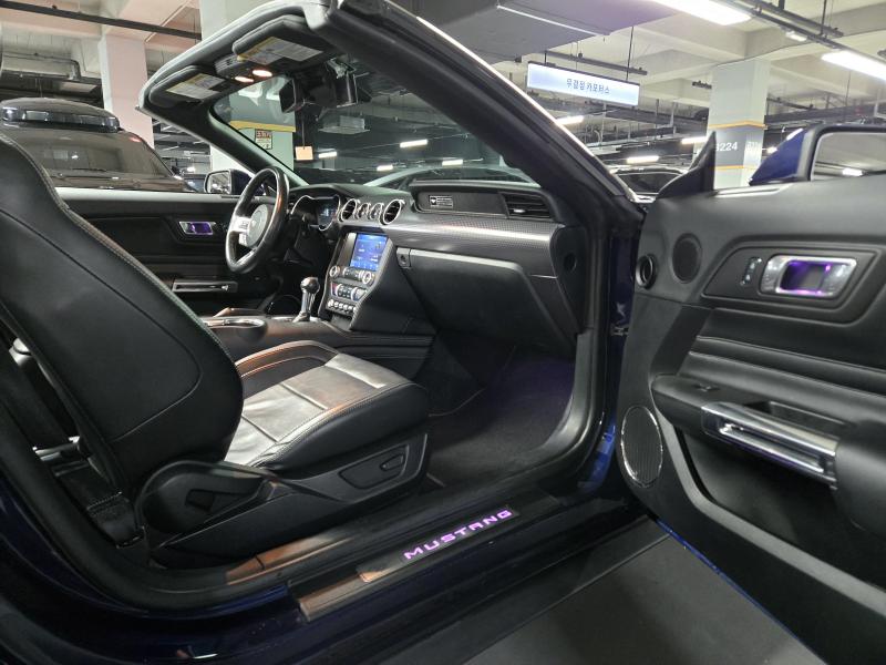 포드 머스탱(6세대) 컨버터블 5.0 GT 프리미엄 - 이미지 19
