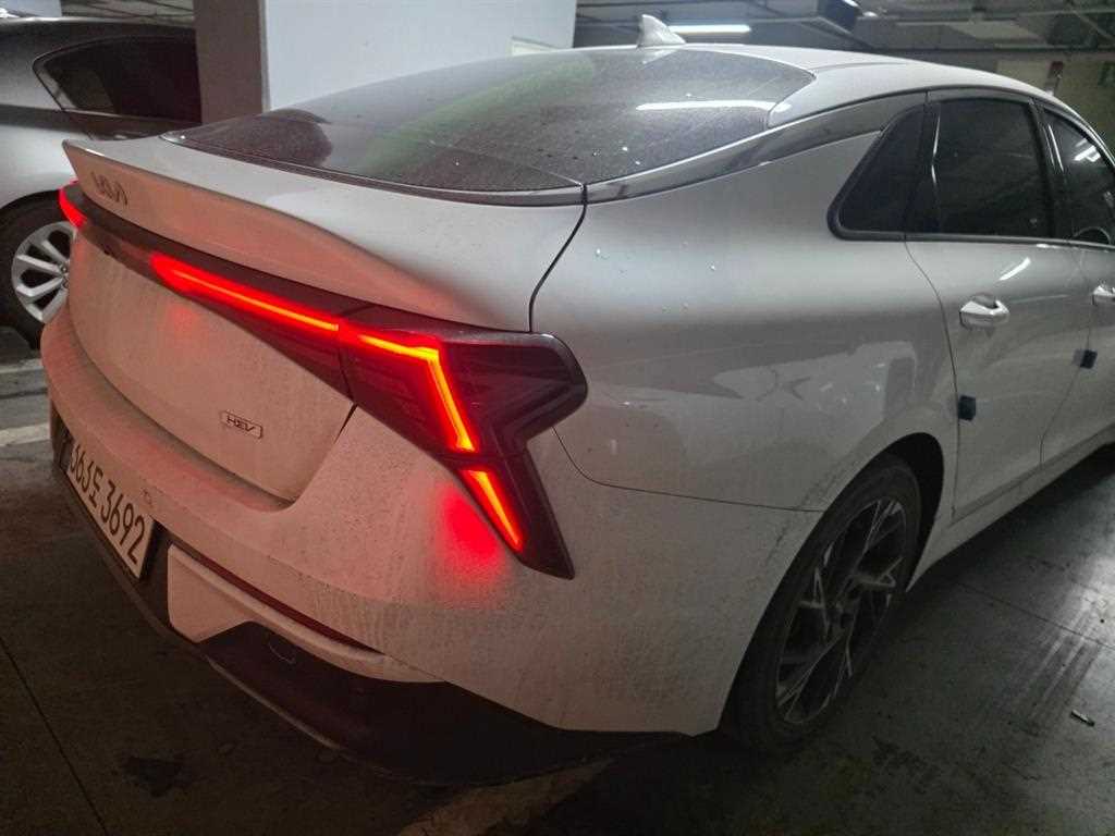 기아 더 뉴K5 하이브리드(DL3) 2.0 HEV 프레스티지