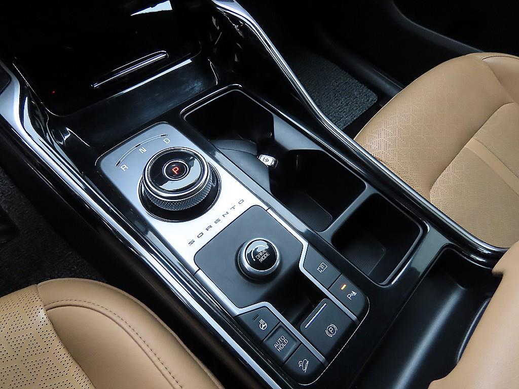 기아 신형쏘렌토 하이브리드(MQ4) 1.6 HEV 2WD 프레스티지 - 이미지 4