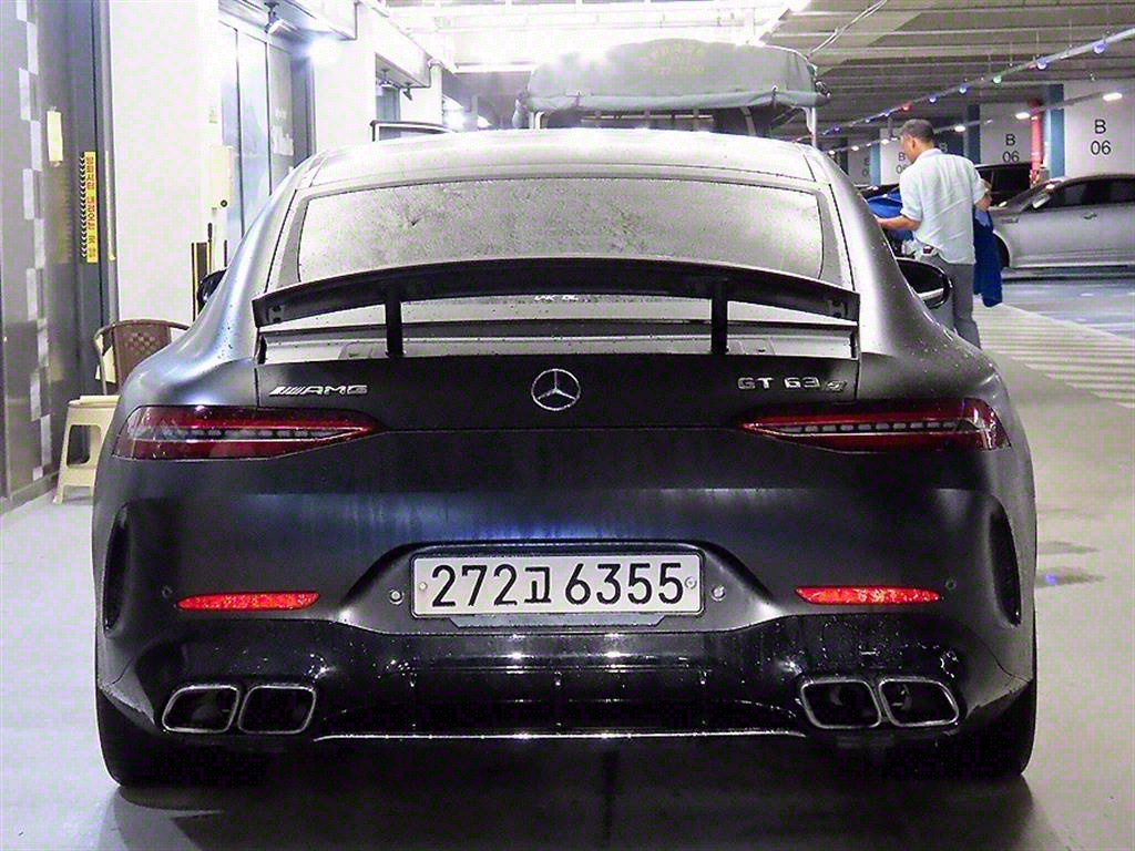 벤츠 AMG GT 63 S 4매틱+ - 이미지 5