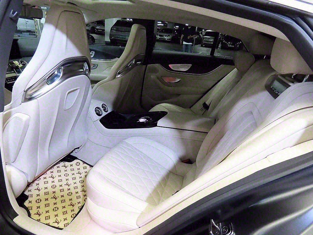 벤츠 AMG GT 63 S 4매틱+ - 이미지 16