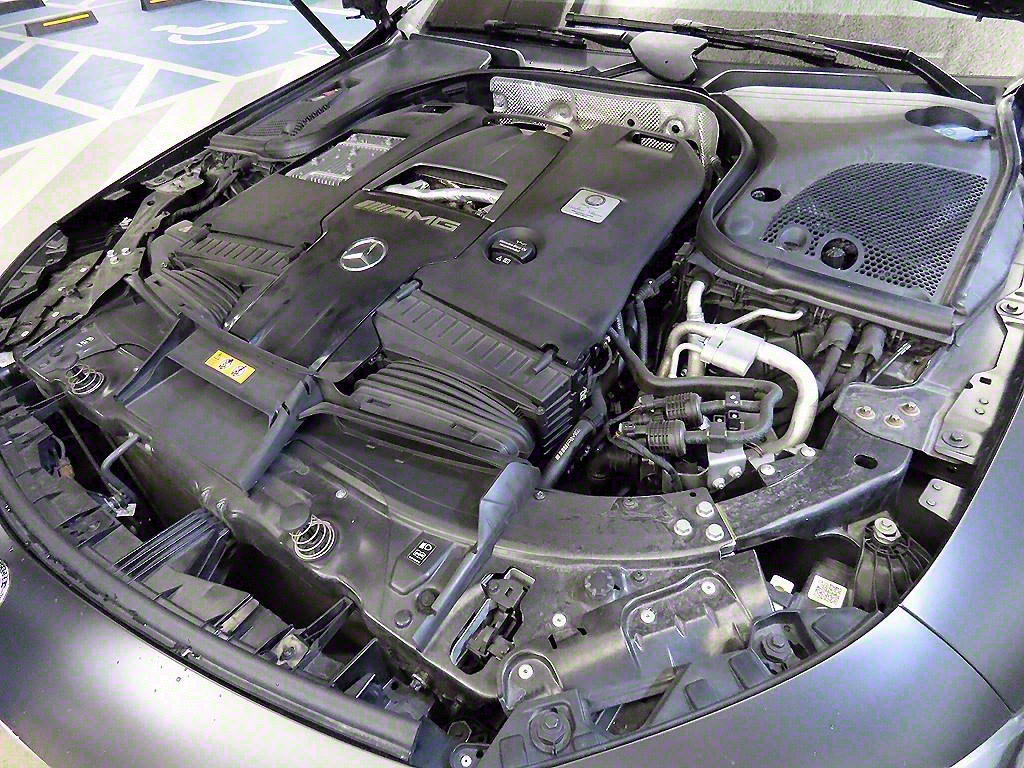 벤츠 AMG GT 63 S 4매틱+ - 이미지 18