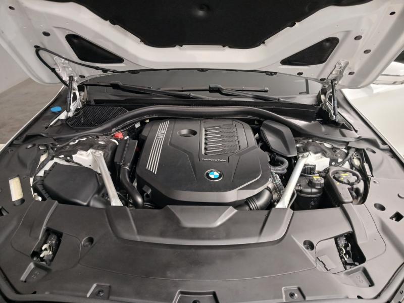 BMW 7시리즈(6세대) 740i sDrive M 스포츠팩 - 이미지 4