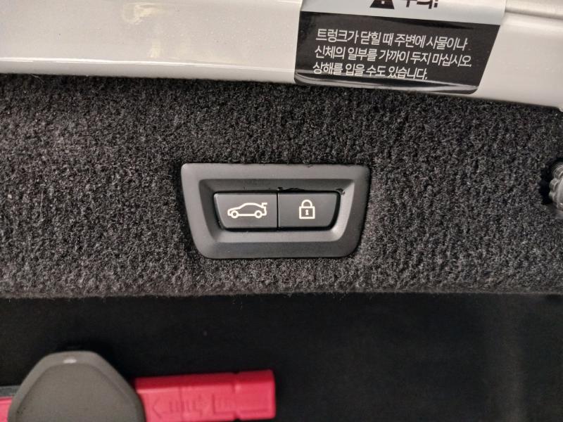 BMW 7시리즈(6세대) 740i sDrive M 스포츠팩 - 이미지 11