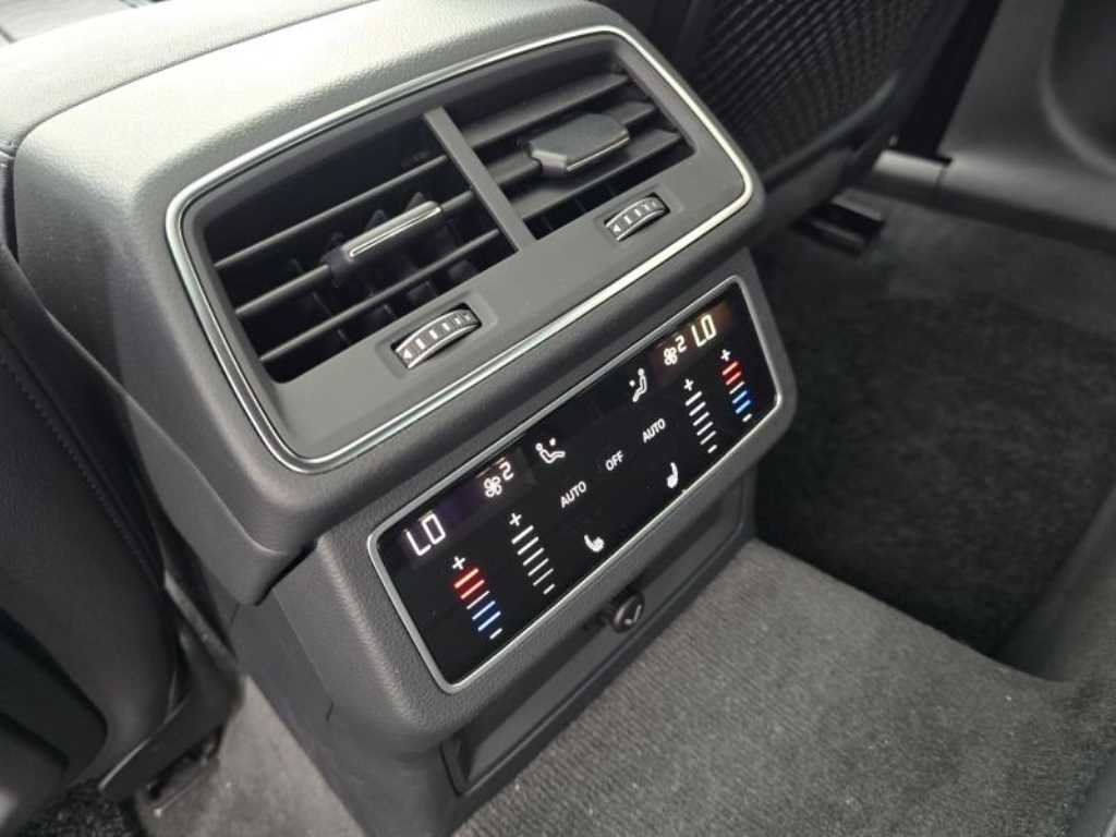 아우디 A6(5세대) 45 TFSI 콰트로 프리미엄 - 이미지 8