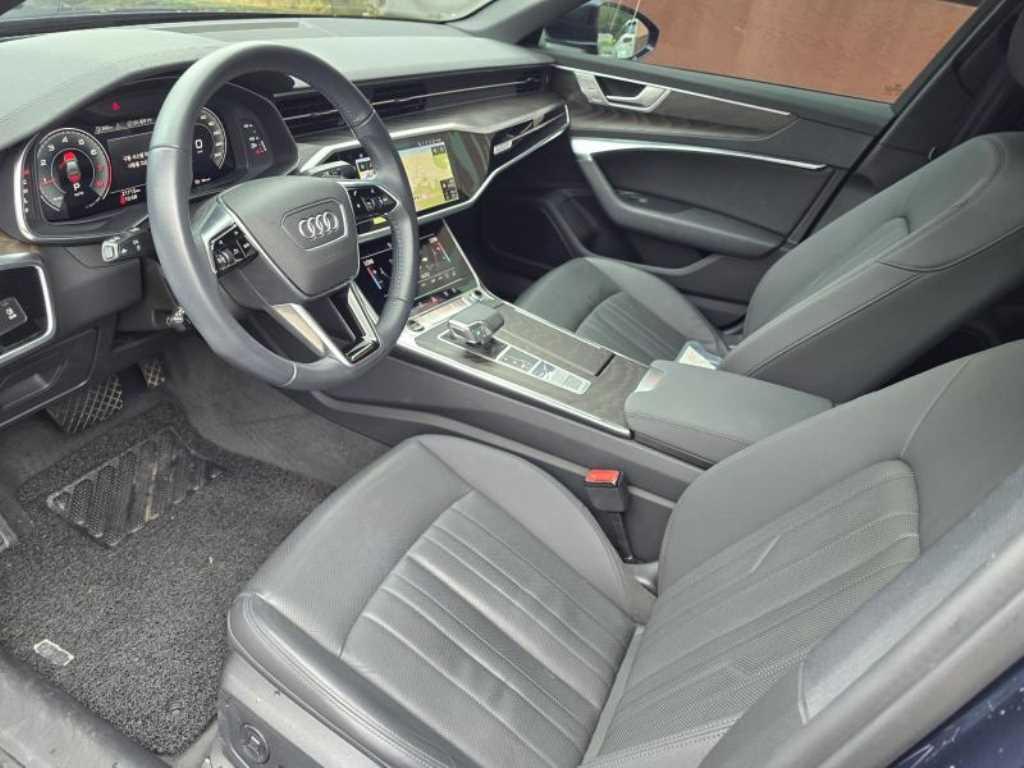 아우디 A6(5세대) 45 TFSI 콰트로 프리미엄 - 이미지 17