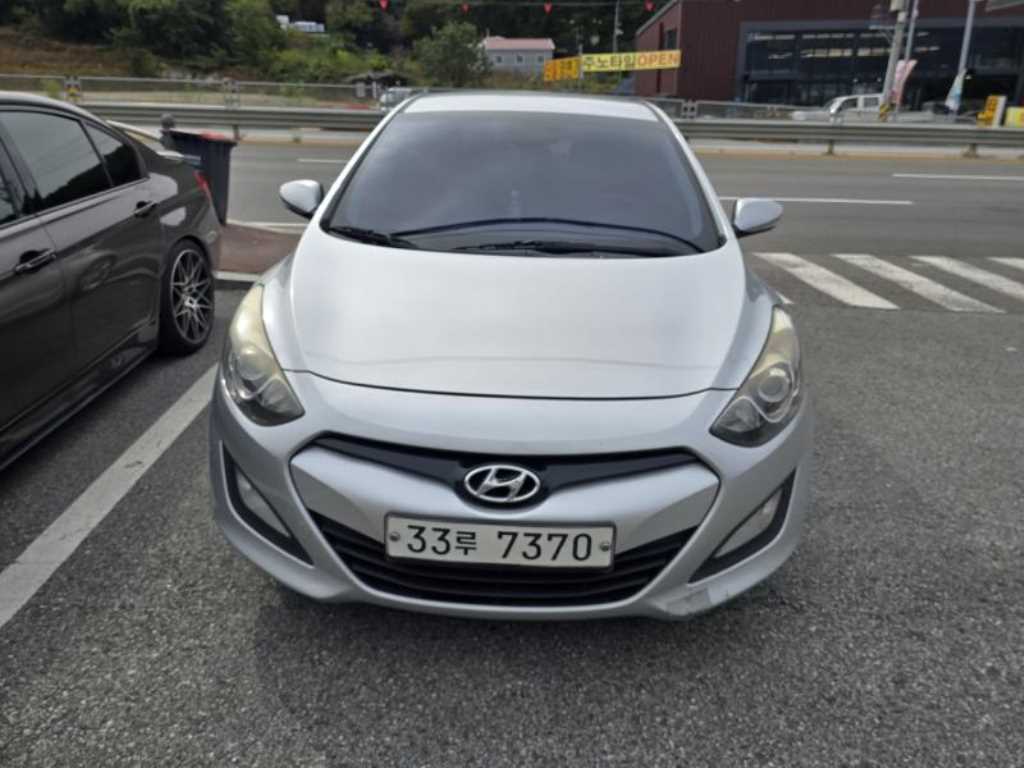 현대 신형 i30 1.6 VGT 유니크 - 이미지 3