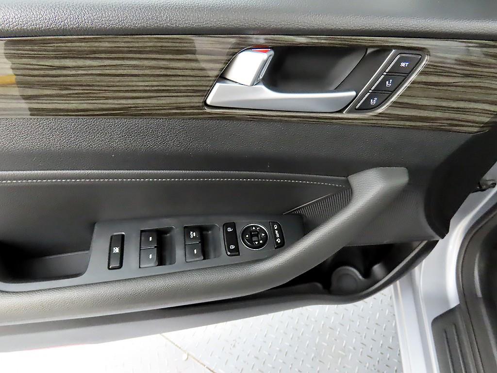 현대 LF쏘나타 LPi 장애인 모던 - 이미지 2